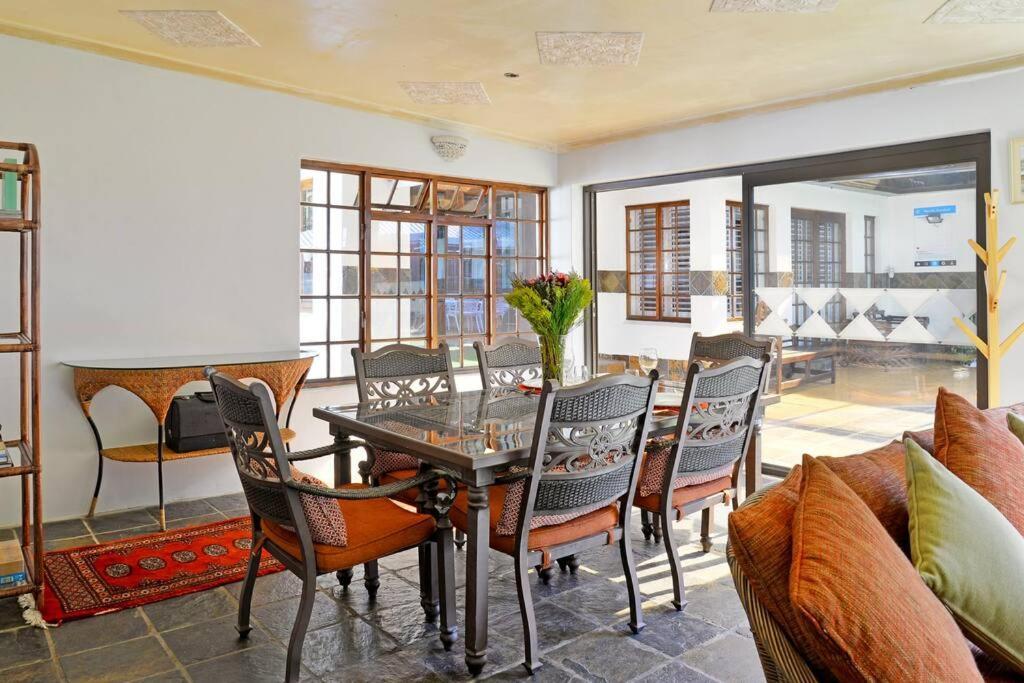 كيب تاون Mawethu Peaceful Garden With Covered Pool And Braai Area المظهر الخارجي الصورة